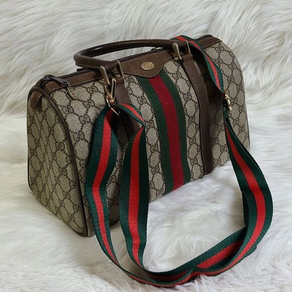 💯Authentic Gucci Handbag 🍀 - Picture 14 of 17
